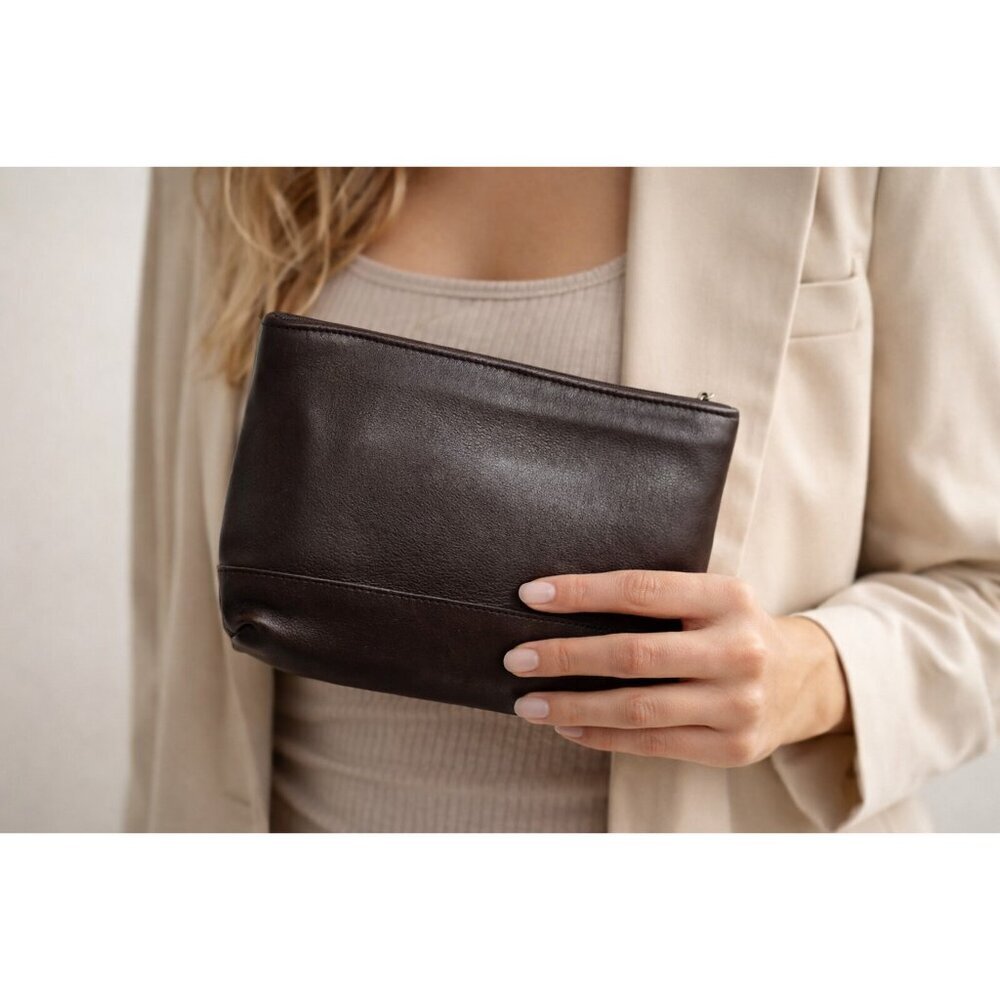 Vintage Coach Leather Cosmetic Pouch Brown Zip Clutch USA Made Classic Minimal - Picture 11 of 12